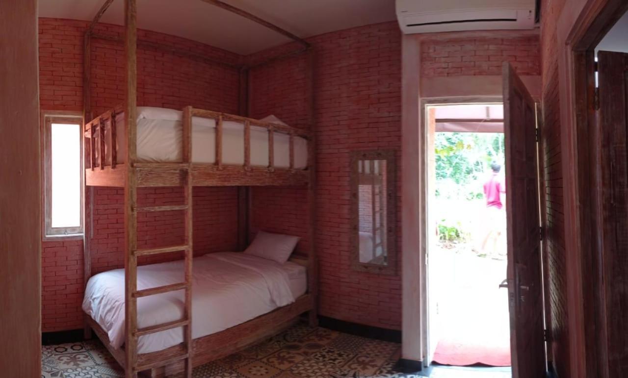 Dusun Semilir Hotel And Resort Semarang Esterno foto